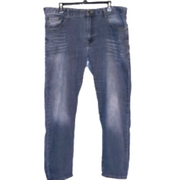 men large IZOD 33/30 slim straight distressed jean - Picture 1 of 6